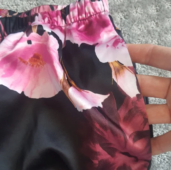 Sofia Vagaras Intimates Satin PJ Set 3pc Black Pink Purple Floral - Picture 4 of 12